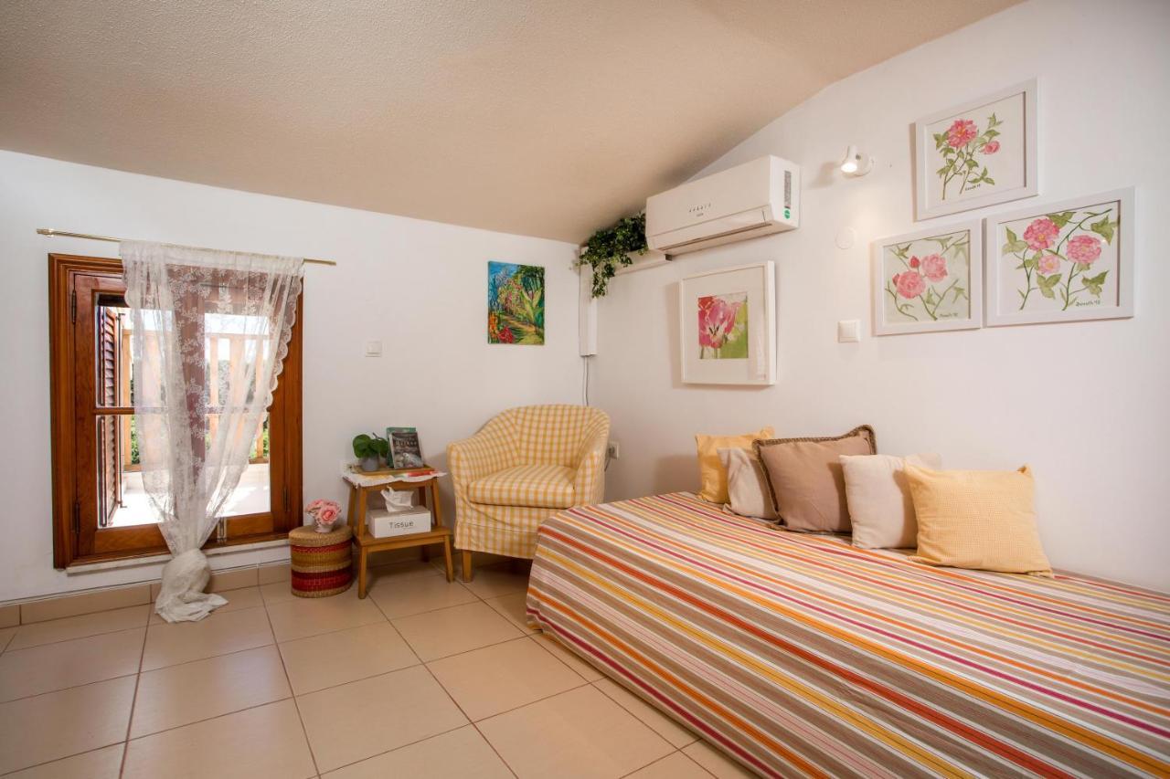 Emarmene Home With Private Pool Near Rhodes Town & Airport Коскину Экстерьер фото
